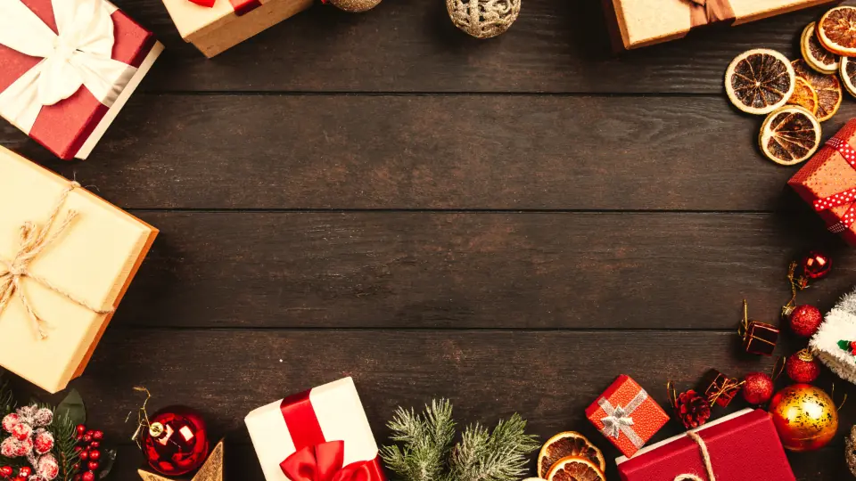 Ein Geschenkkarton mit Schleife